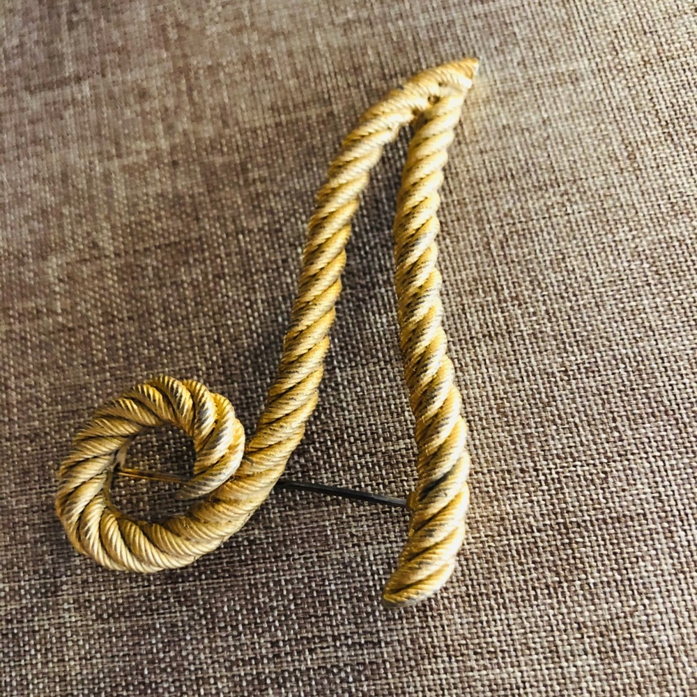 Vintage, BSK Brooch, Costume Jewelry.
